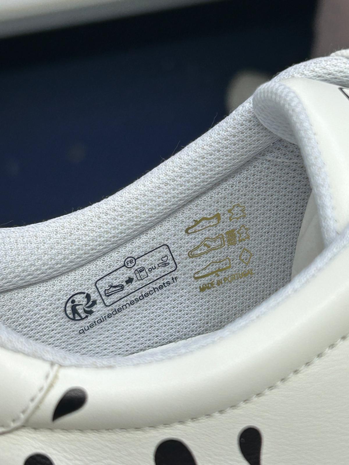 Inside shoe showing Recylclable and Madie in Portugal certifications